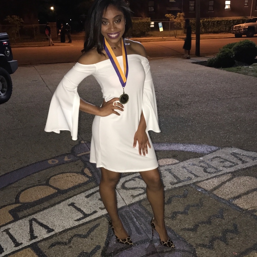 Snow White Charlottes Russe Dress ❄️